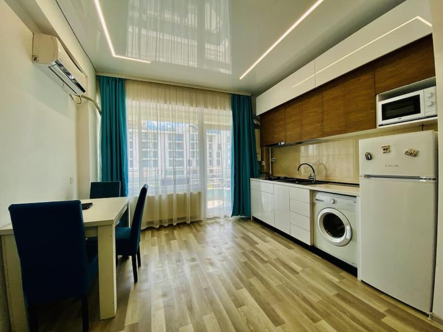 Summerluxe Mamaia Extérieur photo