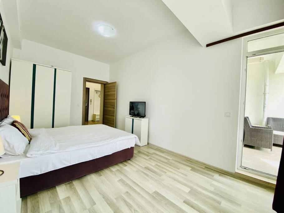 Summerluxe Mamaia Extérieur photo